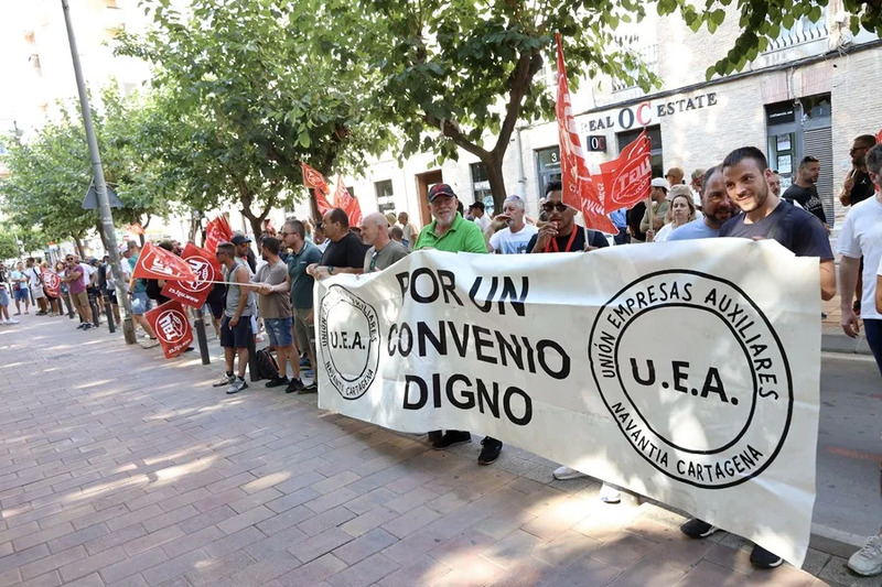 Trabajadores auxiliares de Navantia rechazan preacuerdo y un grupo inicia huelga de hambre