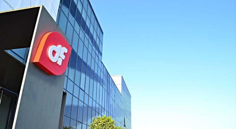 Duro Felguera negocia vender a Serveo su área de servicios industriales para coger aire