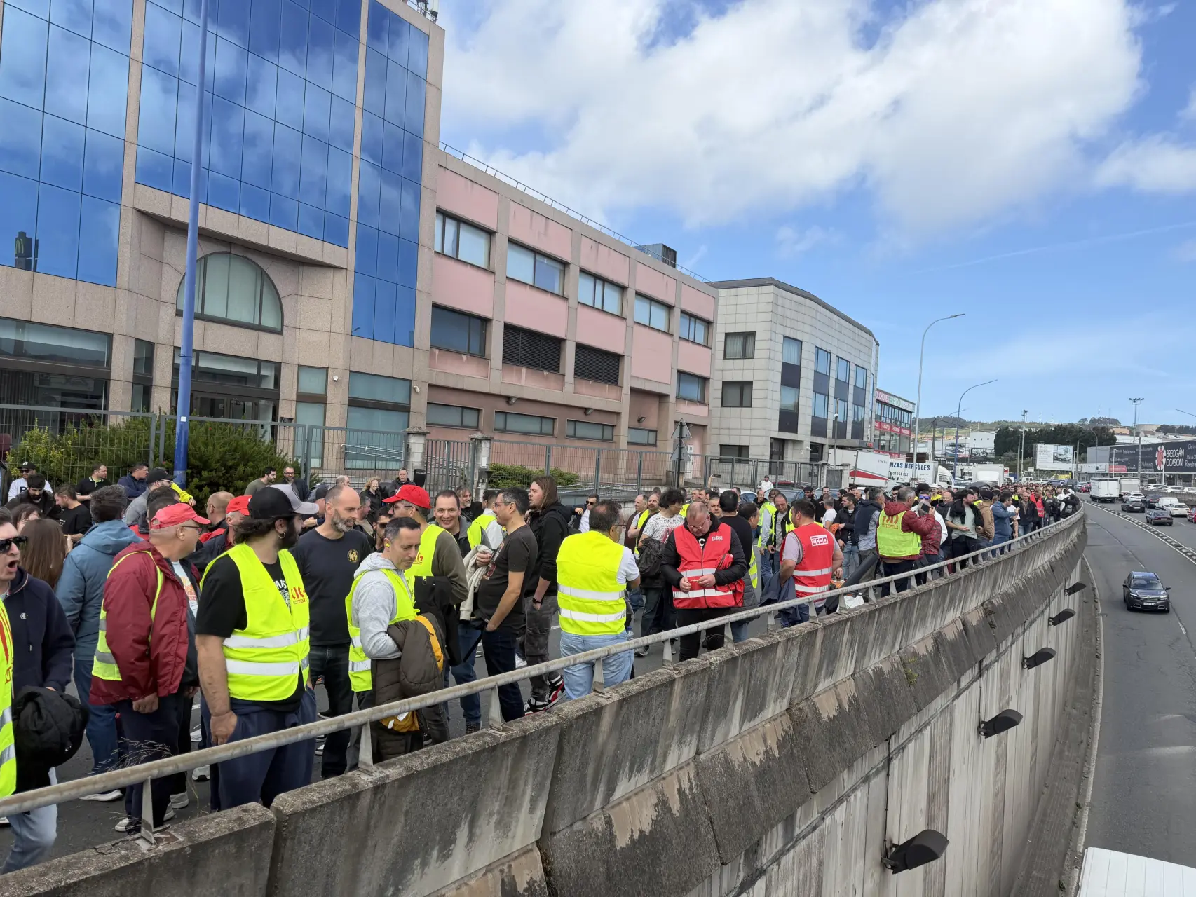 Los trabajadores del metal se manifiestan en A Coruña: "Denunciamos el secuestro de la patronal"